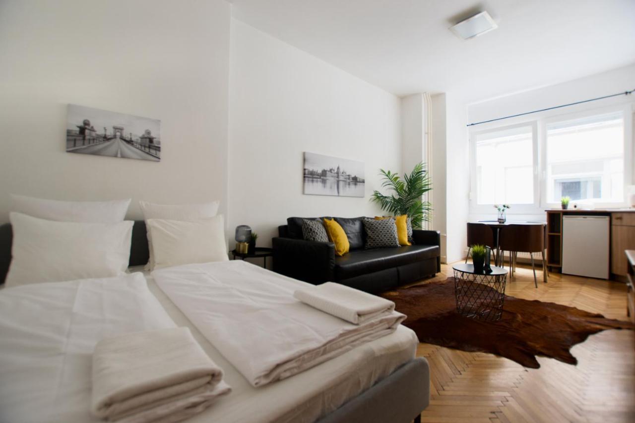 Standard Apartment By Hi5 - Petofi 12 Budapest Extérieur photo