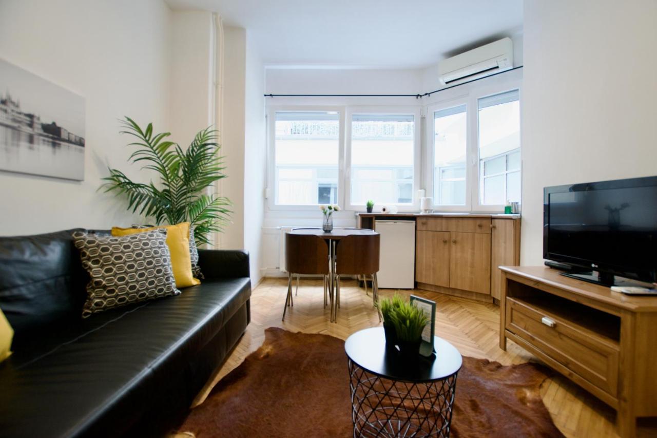 Standard Apartment By Hi5 - Petofi 12 Budapest Extérieur photo